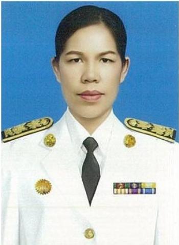 นางมนปริยา สุดโต